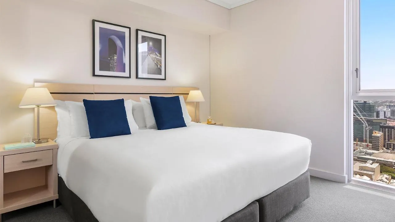 Aparthotel Oaks Brisbane Festival Suites