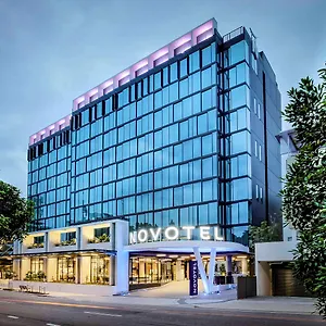 Отель Novotel South Bank