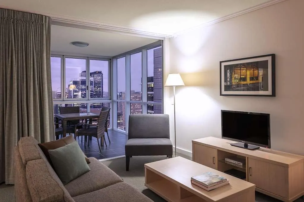 **** Апарт-отель Oaks Brisbane Festival Suites Австралия
