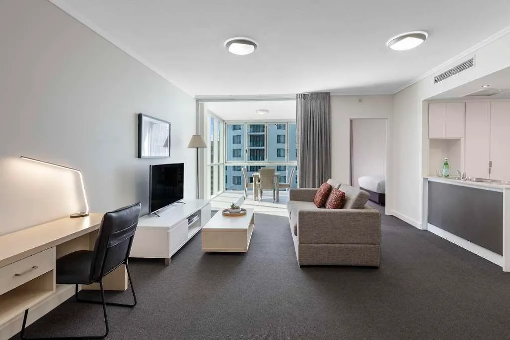 Oaks Brisbane Festival Suites