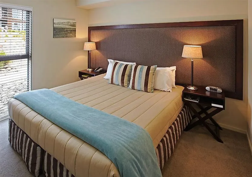 Oaks Brisbane Festival Suites Апарт-отель